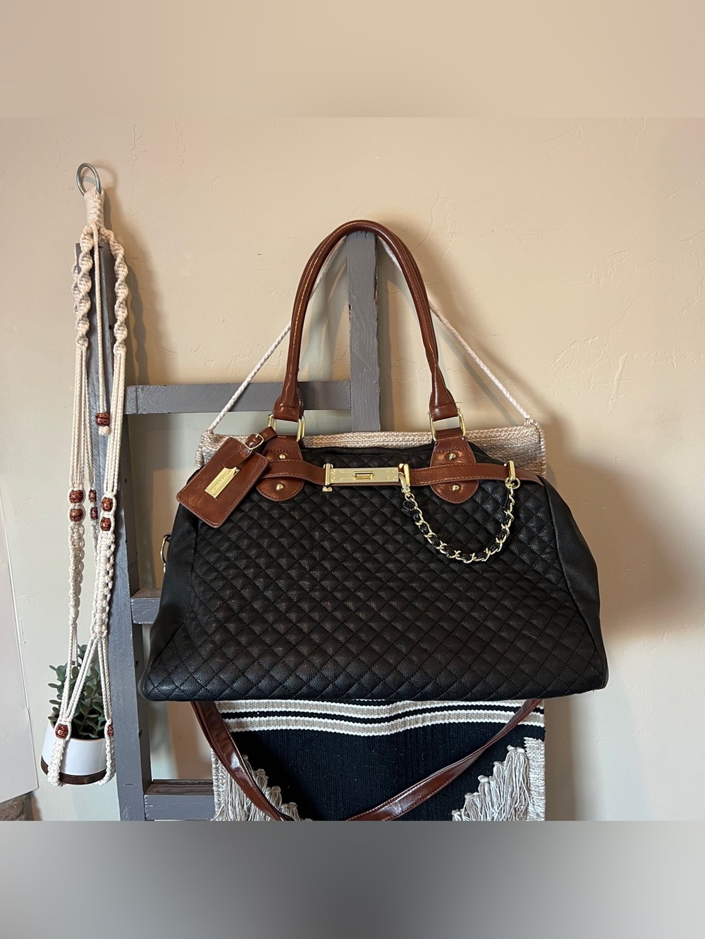 Steve Madden Designer Carry On Luggage Bag Black Quilted 20”